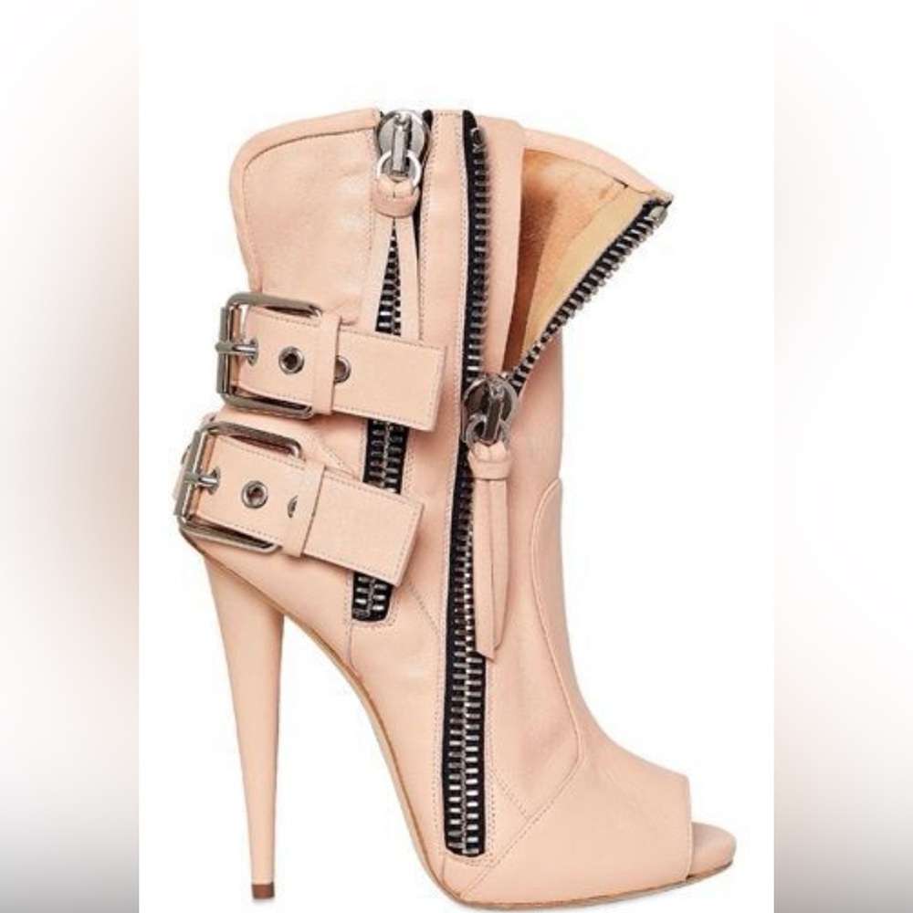 Giuseppe Zanotti Blush Heeled Boots with Zipper and Buckle